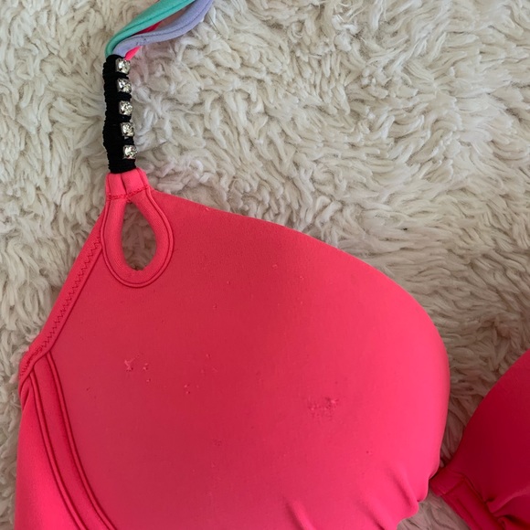 👙Victoria’s Secret Bikini Top - Picture 2 of 5